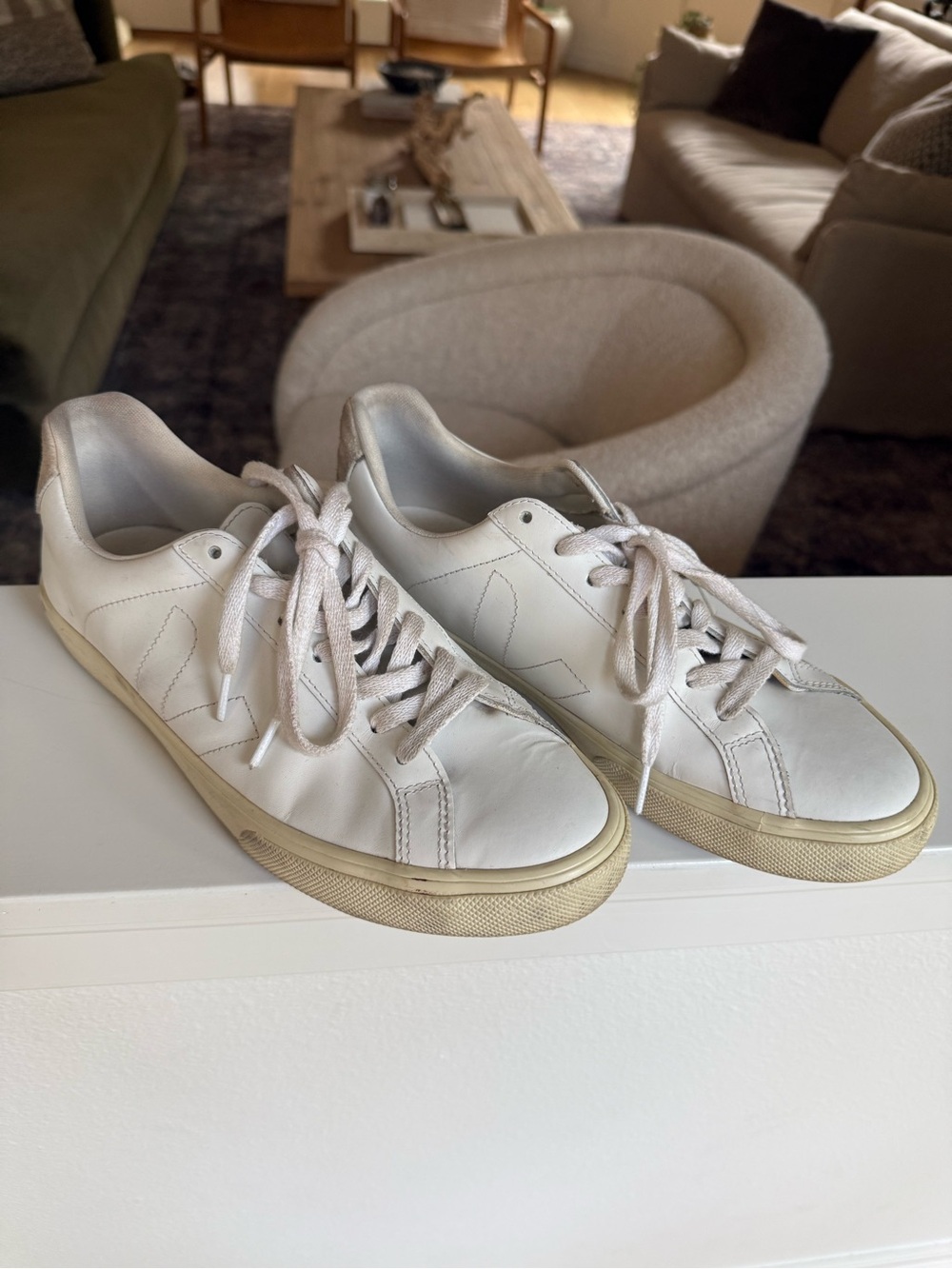 Vejas White Learher Low-Top Leather Sneakers - Casual Women's Shoes